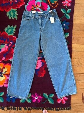 Brand New Levi's Baggy Dad Jeans